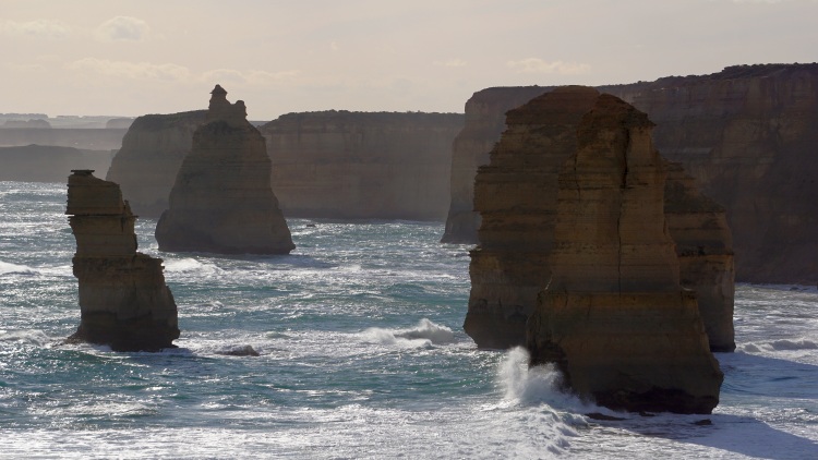 Einige der "Zwölf Apostel" an der Great Ocean Road